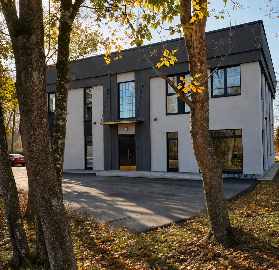 Tabasalu ärihoone vaade tänavalt